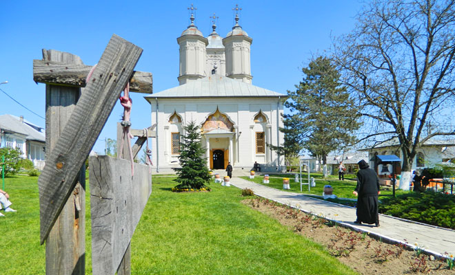 Manastirea-Pasarea-din-comuna-Branesti-flickr - Identitatea Românească